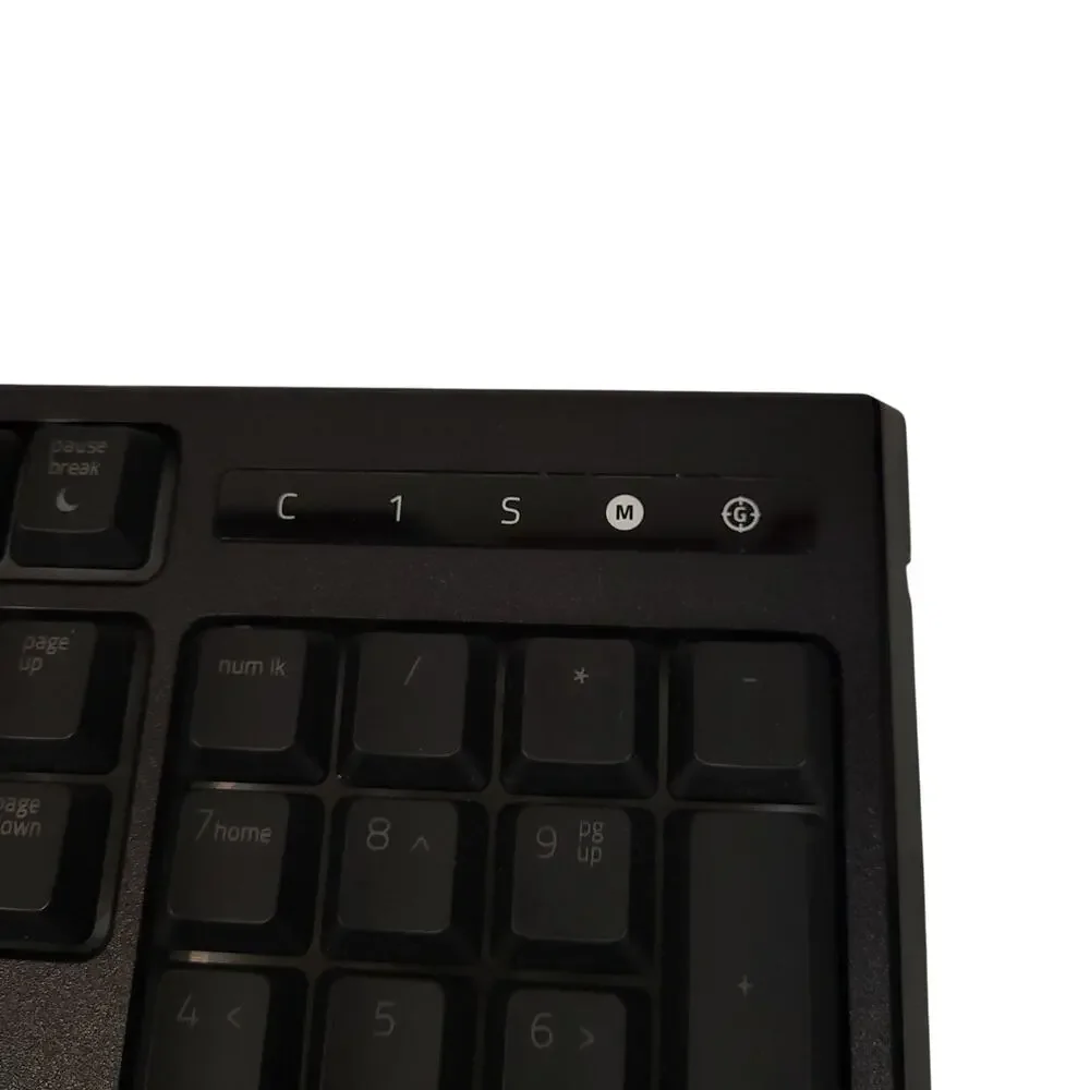 Razer Ornata Chroma Wired Gaming Keyboard RZ03-0204 RGB Mechanical Feel Black